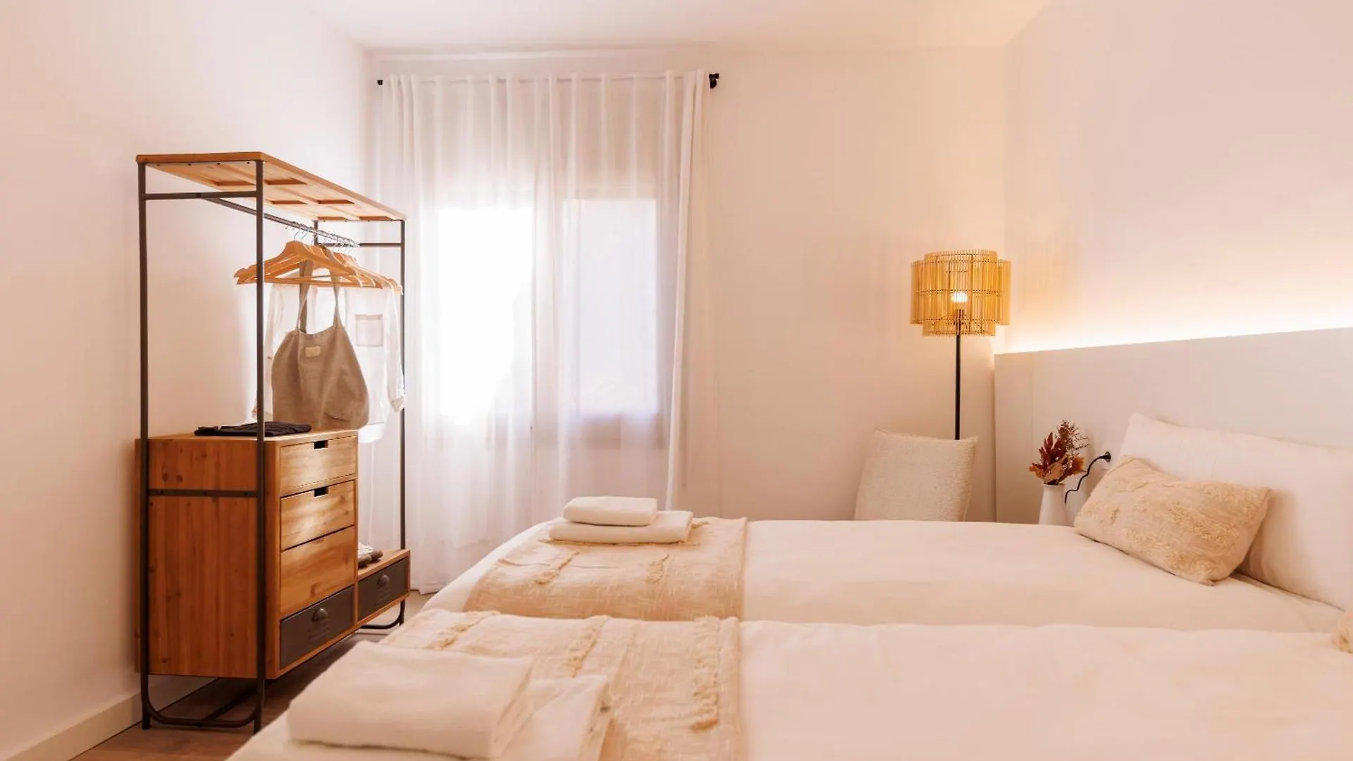 Bravissimo Maragall, Very Spacious And Central Girona 0*,
