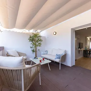 Apartment Bravissimo Eiximenis, With Beautiful Terrace And Views, Girona