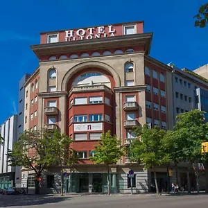 Ultonia Жирона